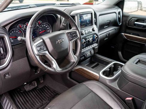 Used 2020 Chevrolet Silverado 1500 RST w/ Texas Edition AWD/4WD image 10