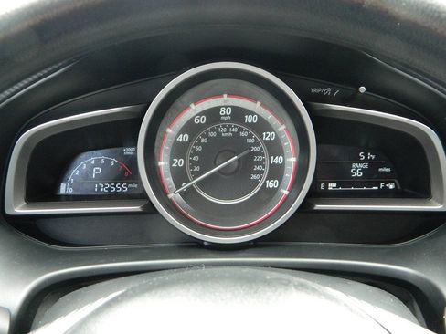 Used 2016 MAZDA MAZDA3 i Sport FWD image 18