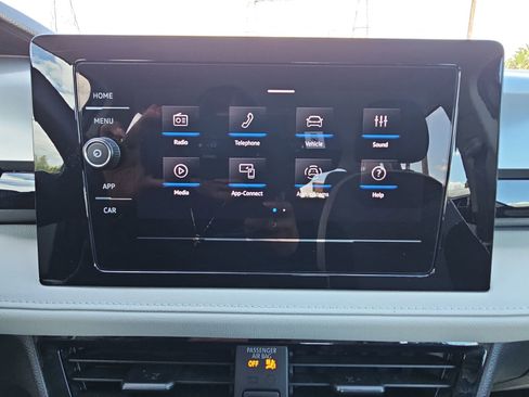 Used 2025 Volkswagen Taos S FWD image 20