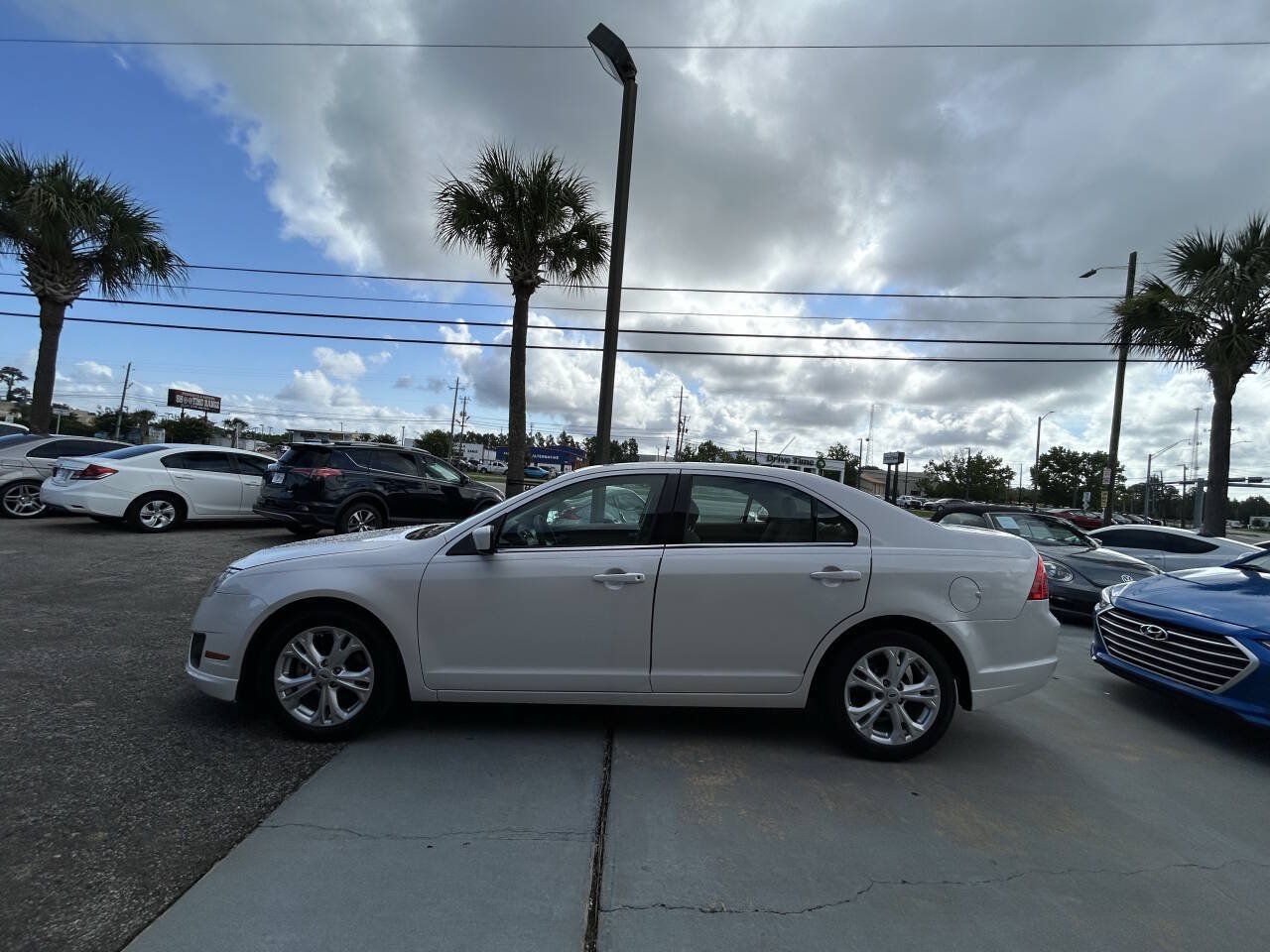 Used 2012 Ford Fusion SE FWD image 7