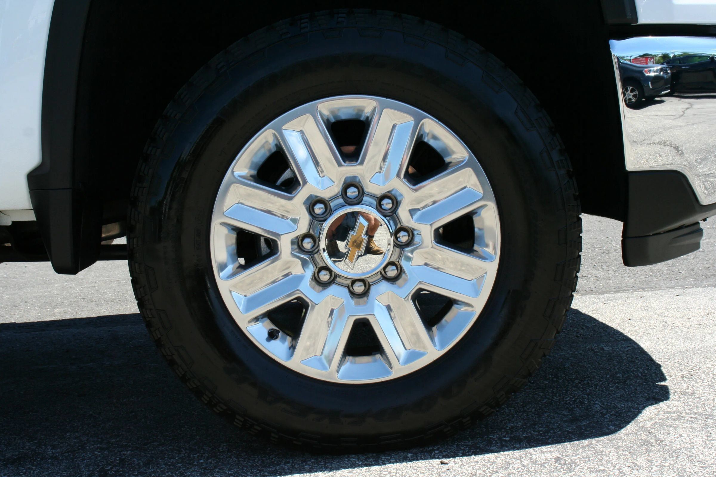 Used 2024 Chevrolet Silverado 2500 LT w/ Convenience Package AWD/4WD image 19