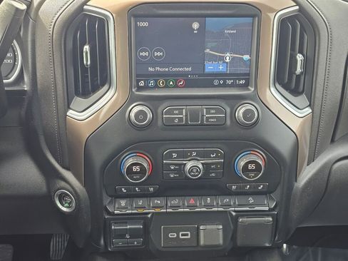 Used 2022 Chevrolet Silverado 3500 High Country w/ Safety Package II AWD/4WD image 14