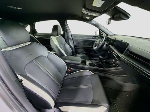 Used 2025 Kia K5 GT-Line image 28