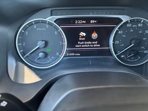 Used 2025 Nissan Rogue SV FWD image 42
