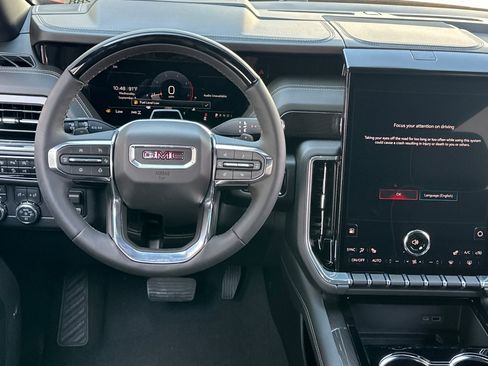 New 2025 GMC Yukon XL Elevation image 13