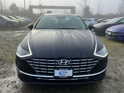 Certified 2023 Hyundai Sonata SEL w/ Cargo Package image 2