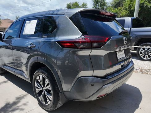 Used 2021 Nissan Rogue SV w/ Premium Package FWD image 7