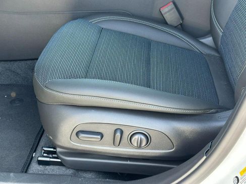 New 2025 Buick Envista Preferred w/ Convenience I Package image 11