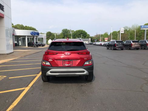 Certified 2023 Hyundai Kona SEL w/ Cargo Package AWD/4WD image 6