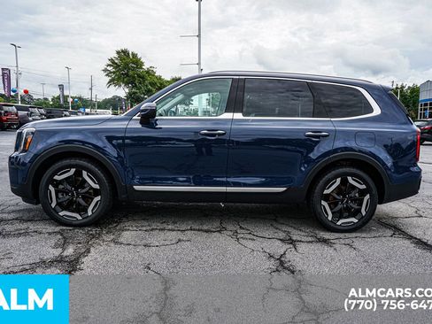Used 2025 Kia Telluride S AWD/4WD image 10