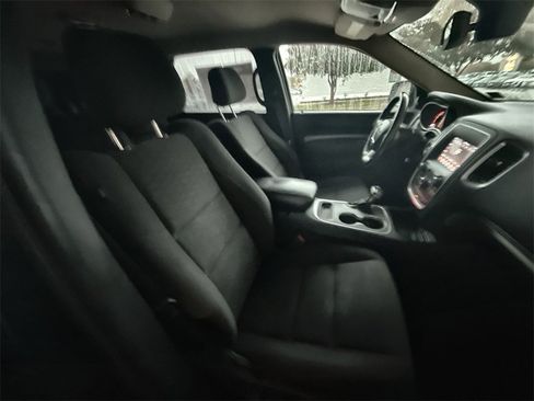 Used 2020 Dodge Durango SXT image 25