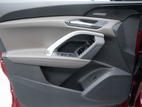 New 2025 Audi Q5 Premium Plus image 19