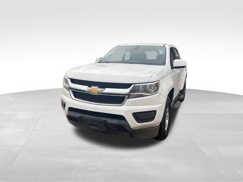Used 2020 Chevrolet Colorado W/T w/ WT Convenience Package image 3