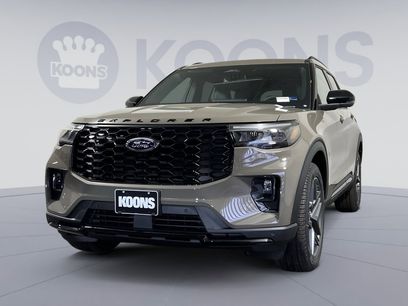 New 2026 Ford Explorer ST-Line w/ ST-Line Street Pack