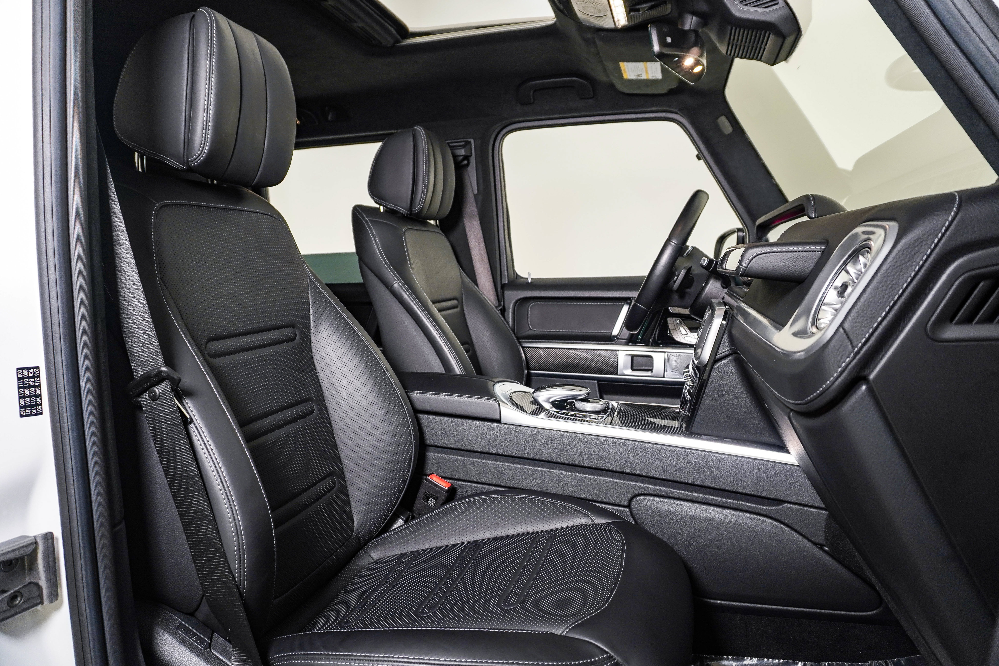 Used 2022 Mercedes-Benz G 550 w/ Exclusive Interior Package image 16