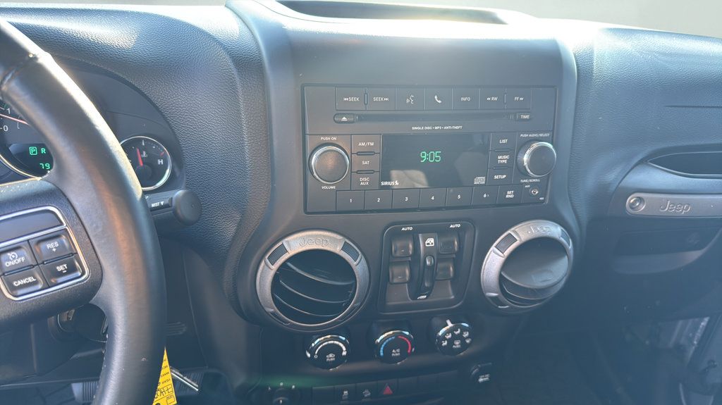 Used 2013 Jeep Wrangler Unlimited Sport AWD/4WD image 17