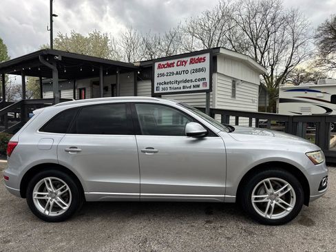 Used 2015 Audi Q5 2.0T Premium Plus w/ Technology Package image 2