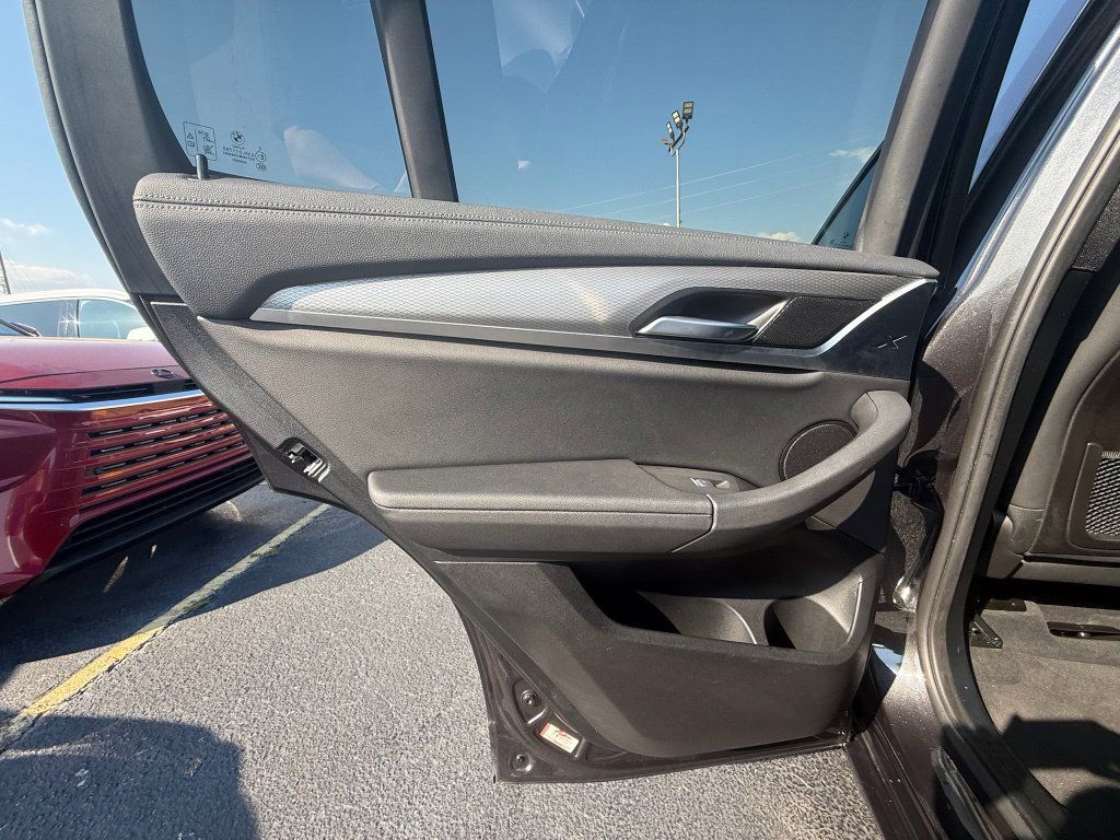 Used 2021 BMW X3 sDrive30i w/ M Sport Package RWD image 14