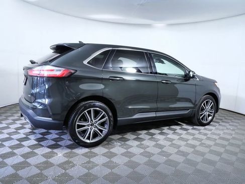 Certified 2023 Ford Edge Titanium w/ Class II Trailer Tow Package image 4