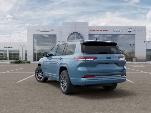New 2026 Jeep Grand Cherokee L Summit w/ Obsidian Package AWD/4WD image 29