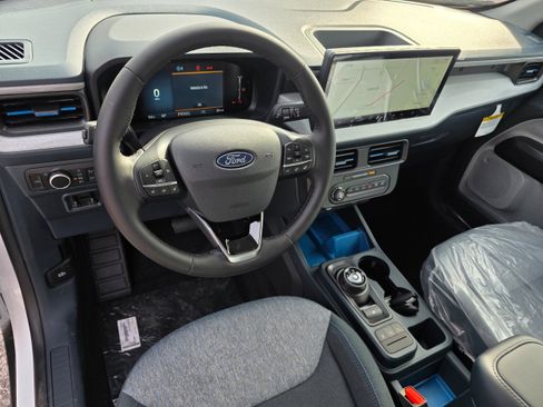 New 2025 Ford Maverick XLT w/ XLT Luxury Package AWD/4WD image 6