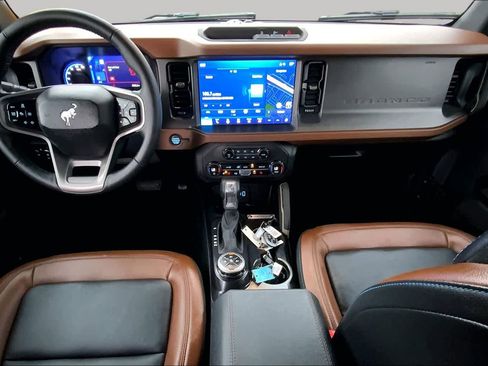 Certified 2024 Ford Bronco Outer Banks AWD/4WD image 14