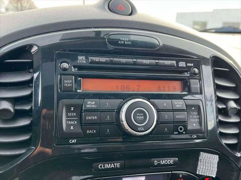 Used 2013 Nissan Juke SV image 26