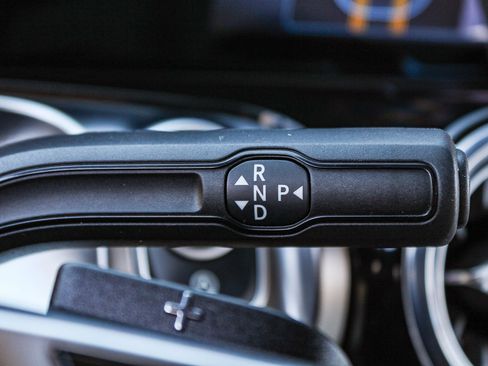 Certified 2025 Mercedes-Benz GLB 250 image 26