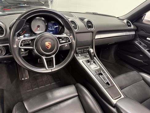 Used 2017 Porsche 718 Boxster S RWD image 12