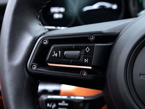 Used 2023 Porsche 911 Sport Classic image 51