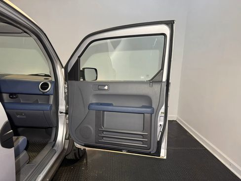 Used 2003 Honda Element EX image 18
