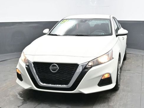Used 2021 Nissan Altima 2.5 S image 2
