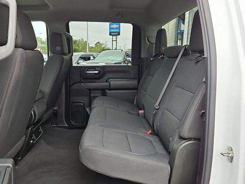 Certified 2023 Chevrolet Silverado 2500 Custom w/ Custom Convenience Package AWD/4WD image 28