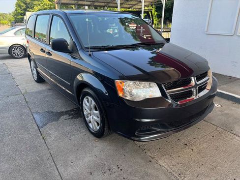 Used 2014 Dodge Grand Caravan American Value Package w/ UConnect Hands-Free Group FWD image 1