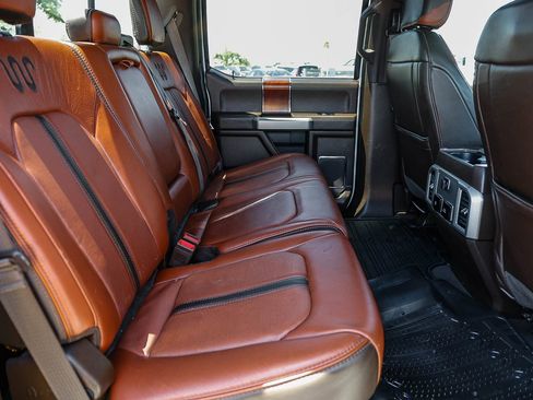 Used 2022 Ford F450 King Ranch AWD/4WD image 17