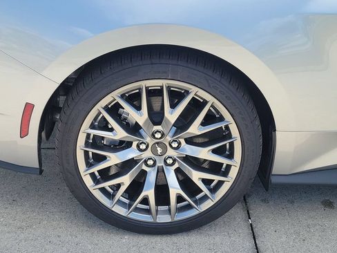 New 2026 Ford Mustang GT Premium RWD image 5