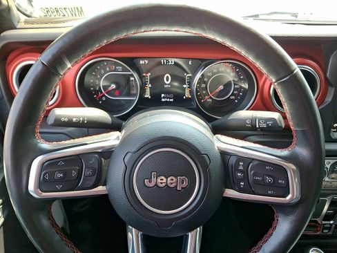 Used 2021 Jeep Wrangler Unlimited Rubicon AWD/4WD image 16