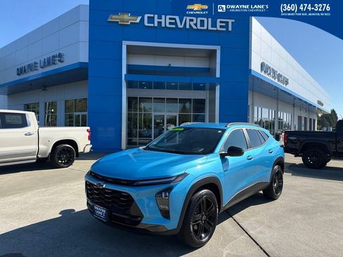 Used 2025 Chevrolet Trax ACTIV w/ Driver Confidence Package FWD image 1