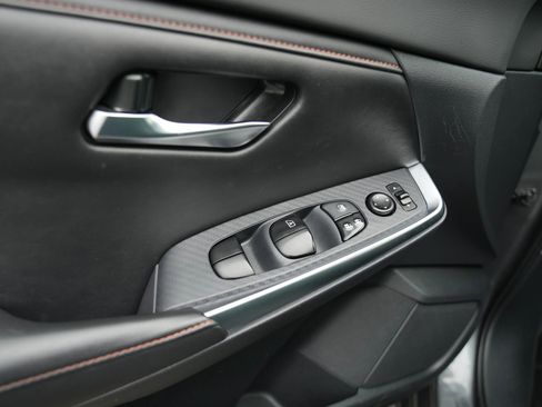 Used 2020 Nissan Sentra SR w/ Lighting Package image 25