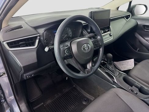 Used 2023 Toyota Corolla LE w/ LE Premium Package image 9