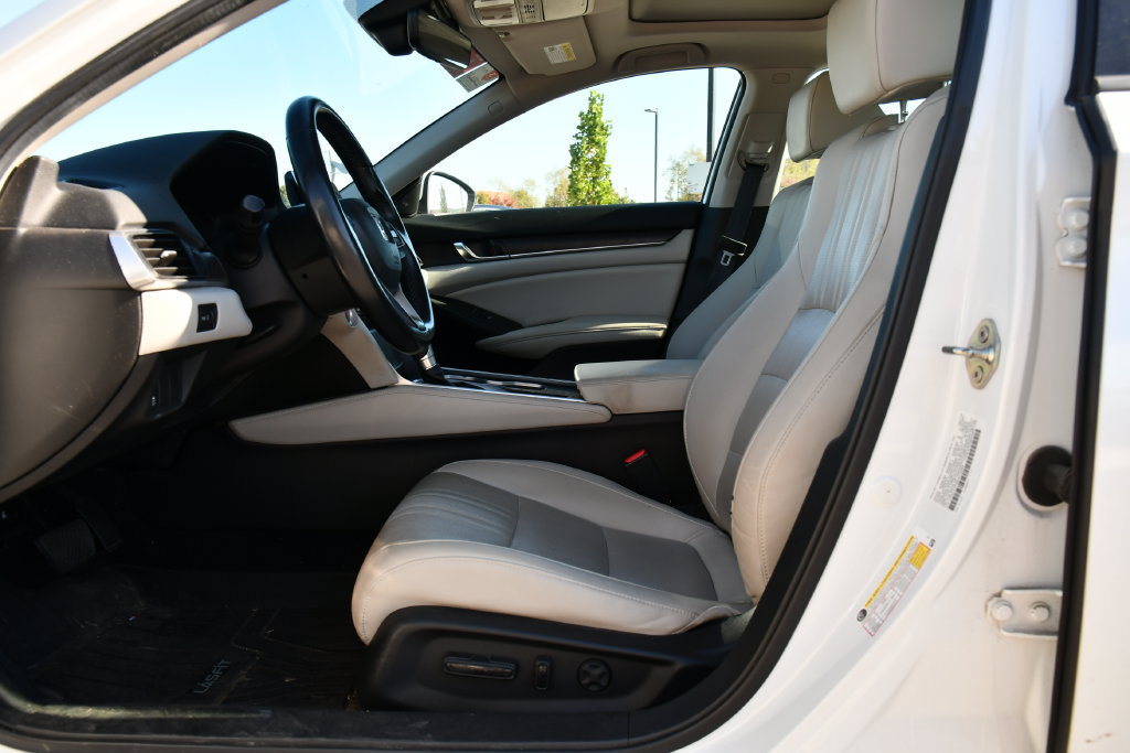 Used 2019 Honda Accord EX-L image 10