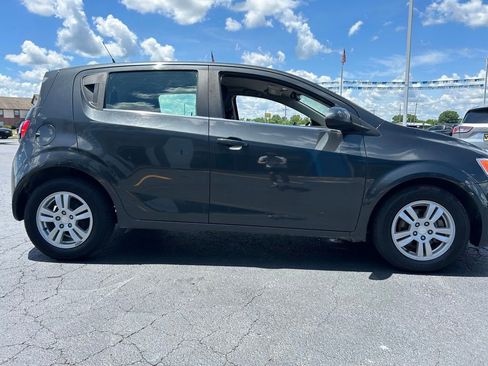 Used 2014 Chevrolet Sonic LT FWD image 3