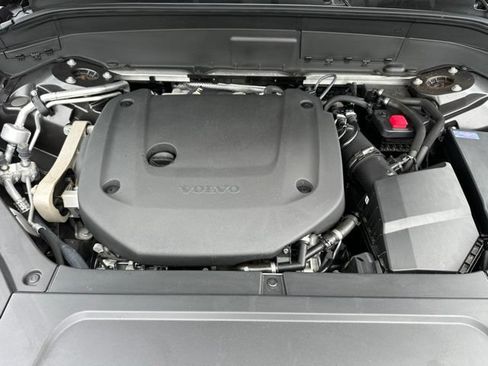Certified 2024 Volvo XC90 B6 Plus w/ Protection Package AWD/4WD image 33