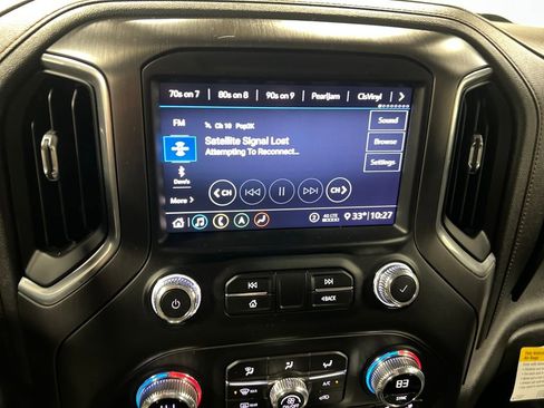 Certified 2020 GMC Sierra 1500 AT4 w/ AT4 Premium Package image 21