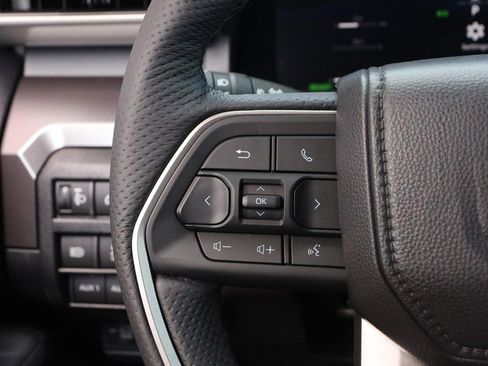 New 2025 Toyota Tacoma TRD Off-Road image 12