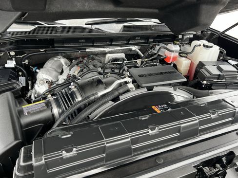 Used 2026 Chevrolet Silverado 2500 ZR2 AWD/4WD image 28
