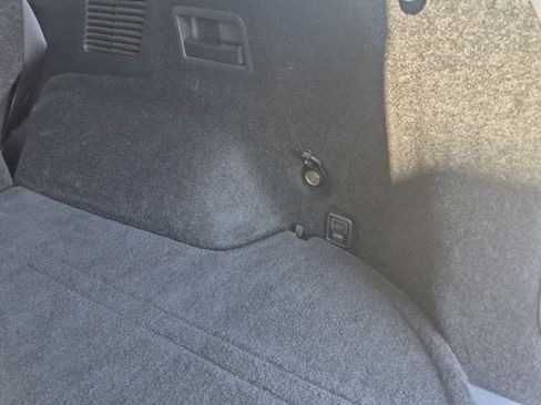 Used 2024 Nissan Murano SV image 17