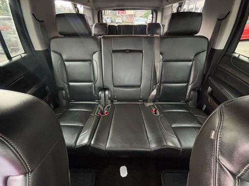 Used 2015 Chevrolet Suburban LT AWD/4WD image 20