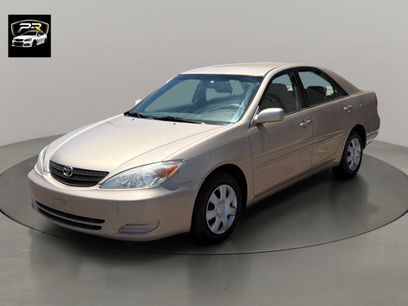 Used 2004 Toyota Camry LE