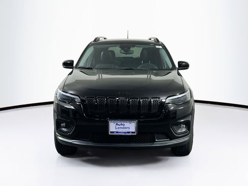 Used 2022 Jeep Cherokee Latitude w/ Sun & Sound Group AWD/4WD image 2